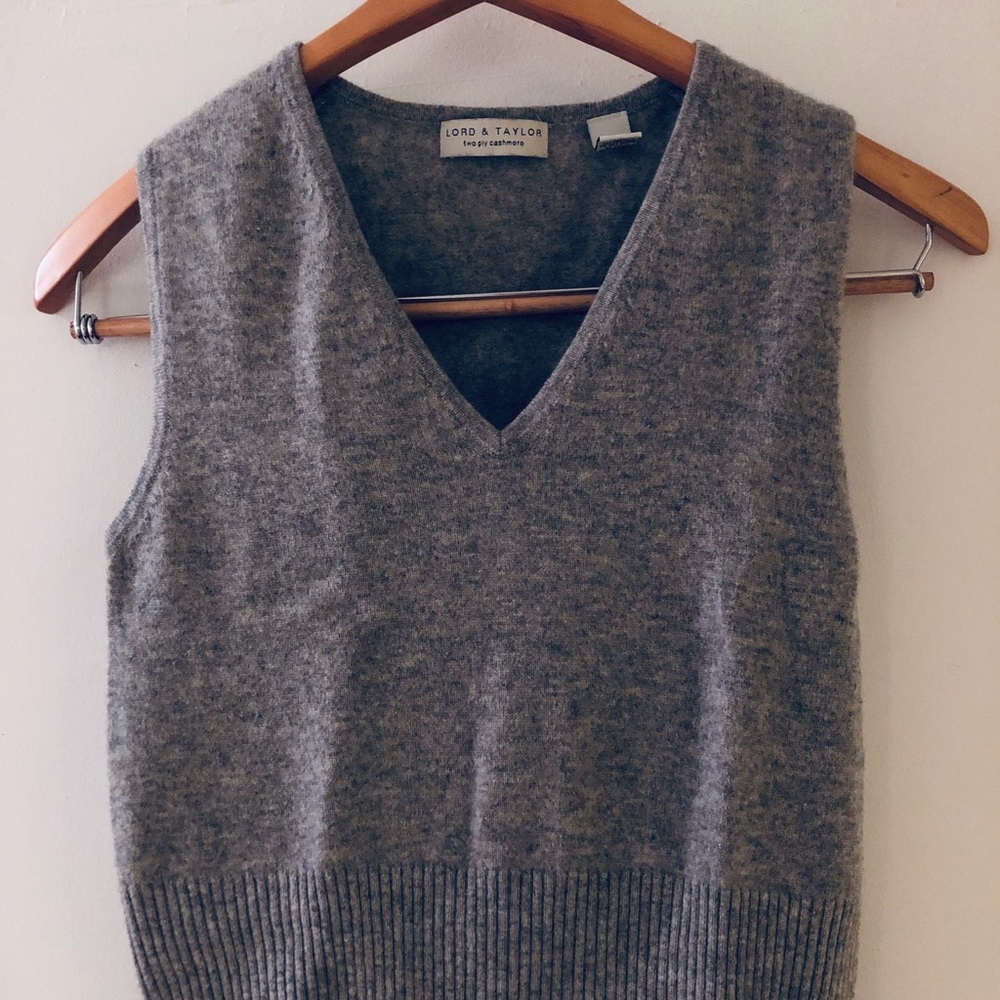 Lord and Taylor grey cashmere vest XS